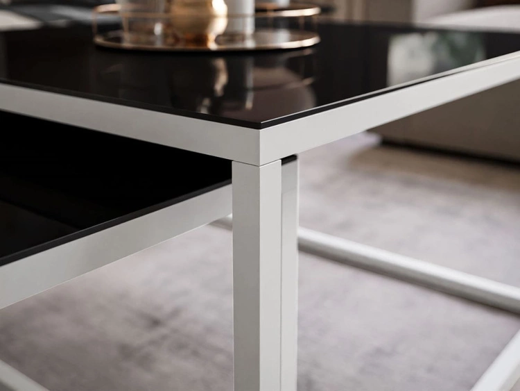 Stolik kawowy na białym stelażu z szklanym blatem Asumi Czarny 39x45