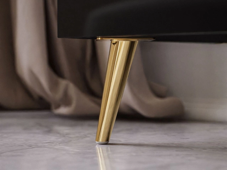 Czterodrzwiowa komoda 158 cm w stylu glamour na złotych nogach Lunelie czarny połysk