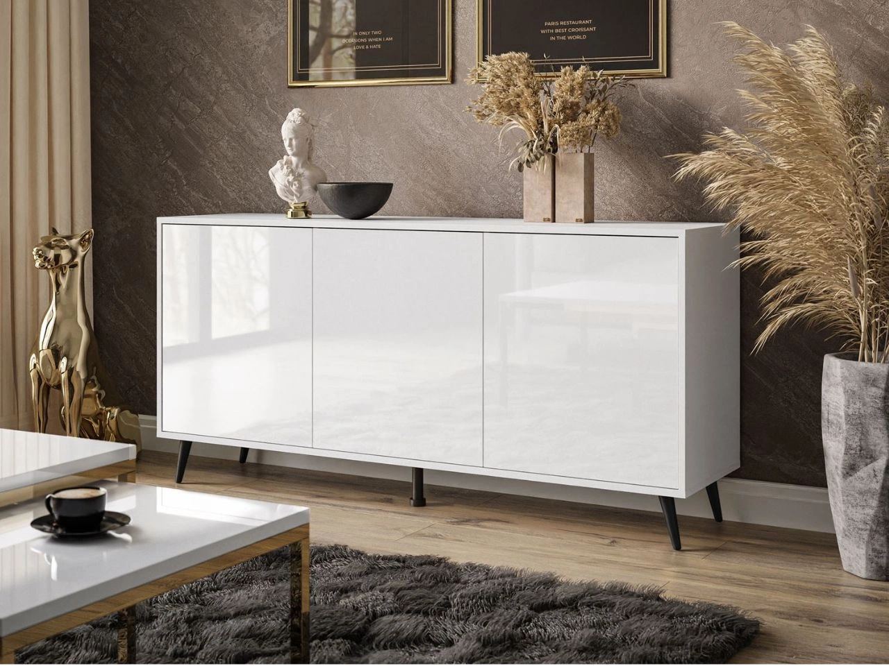 Trzydrzwiowa komoda 154 cm w stylu glamour na czarnych nogach Vivance biały połysk