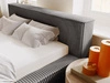Łóżko tapicerowane z pojemnikiem i stelażem 140x200 Lago Szare