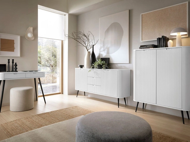 Komoda z drzwiami na złotych nogach Viva Biała