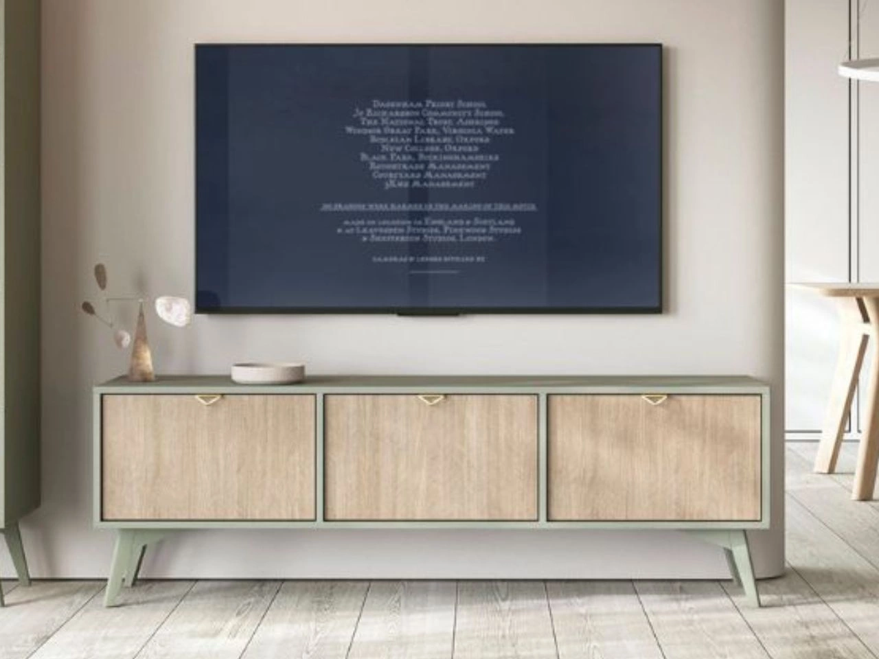 Szafka pod telewizor z drzwiczkami Modena Eukaliptus