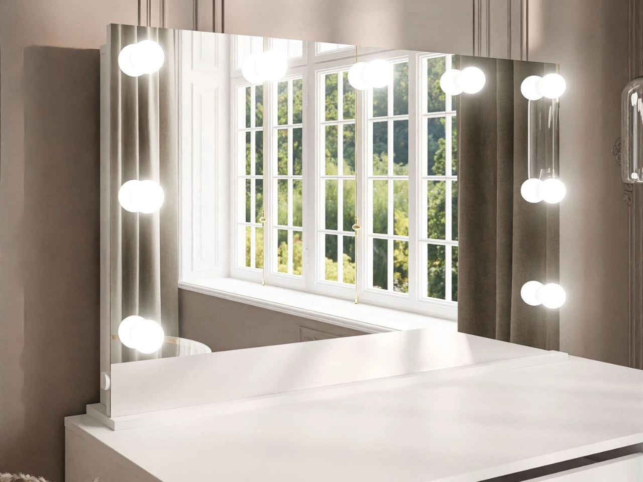 Lustro z oświetleniem do sypialni LED Melo Elite białe