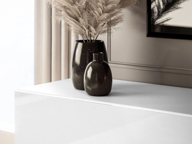 Szafka RTV do salonu 180 cm z czarnymi nóżkami i oświetleniem LED Aurelie Biały połysk